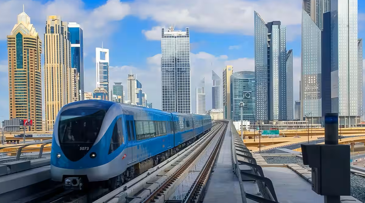 Everything You Need to Know About Dubai Metro – A Complete Blog Guide (2025)