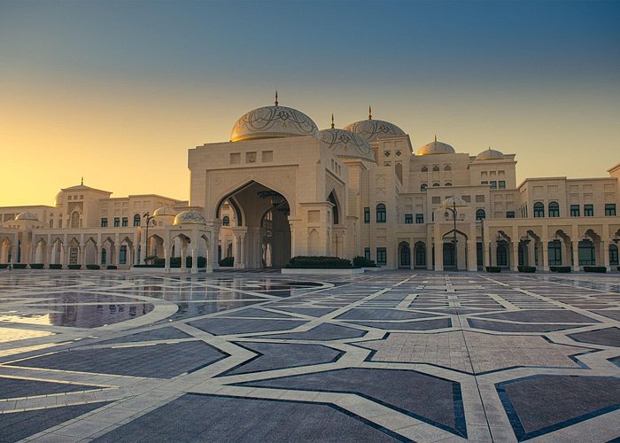 A Perfect Guide to Visiting Sheikh Zayed Grand Mosque: