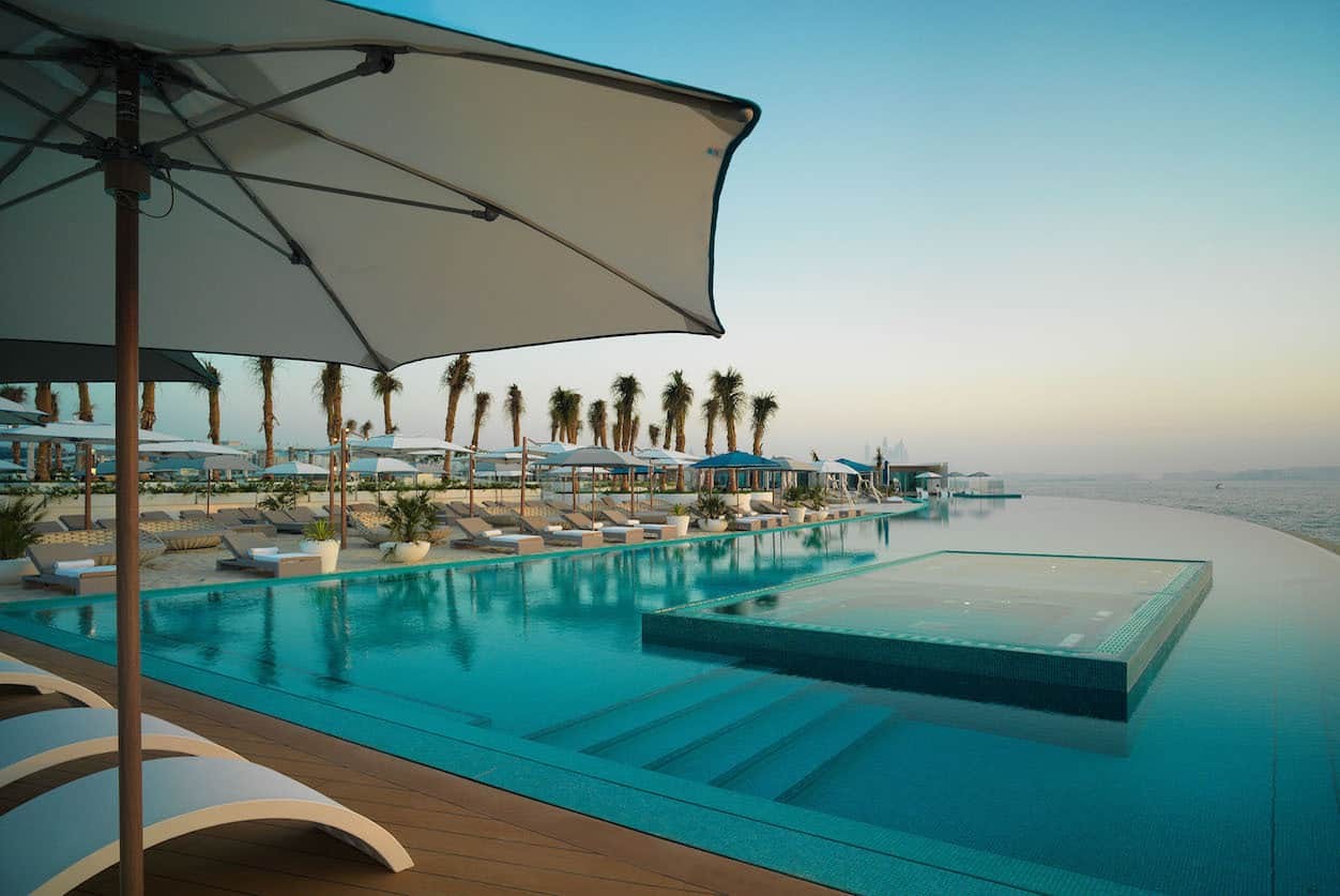 Luxury Hotel Pool Experiences in the UAE: Where Elegance Meets Relaxation