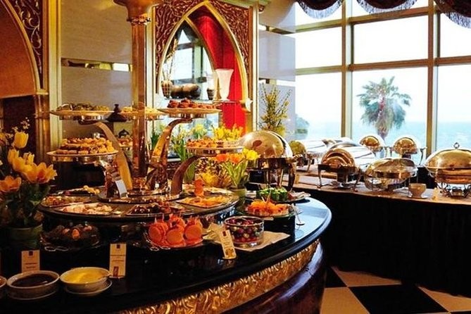 UAE Luxury Brunch Guide: The Ultimate Weekend Indulgence Experience