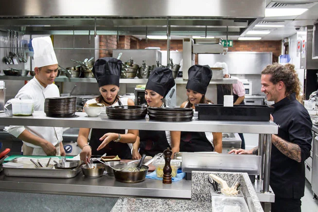 Ultimate Guide to Cooking Classes in UAE for Magical Food Skills